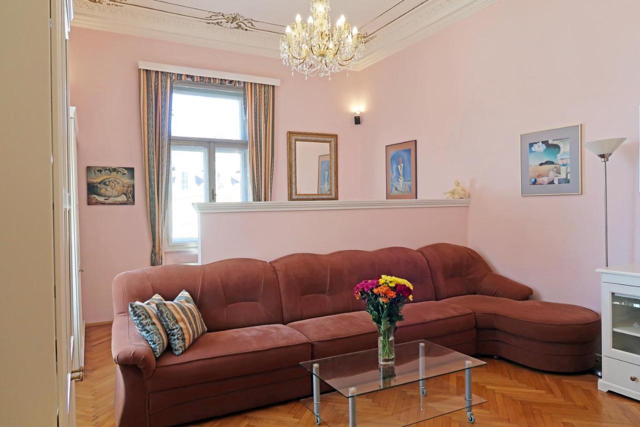 Apartment Themis Карлови Вари Екстериор снимка