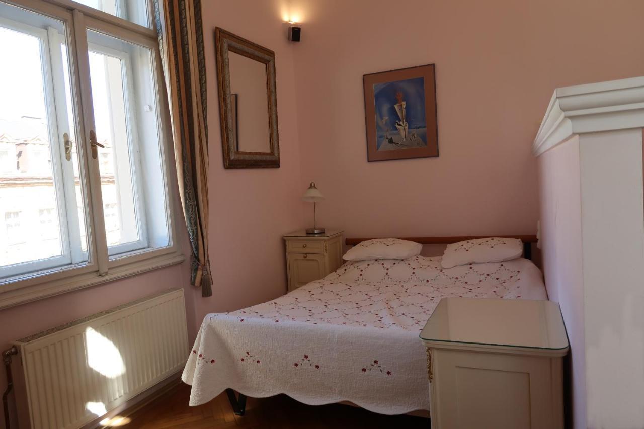Apartment Themis Карлови Вари Екстериор снимка