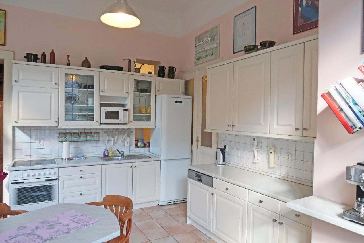 Apartment Themis Карлови Вари Екстериор снимка