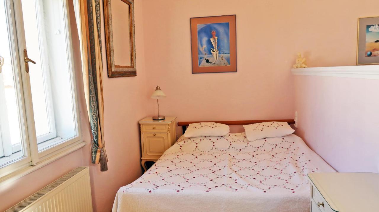 Apartment Themis Карлови Вари Екстериор снимка